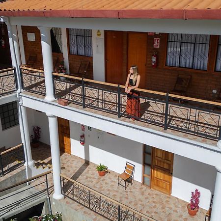 Hostel Tupac Huaraz Exterior foto
