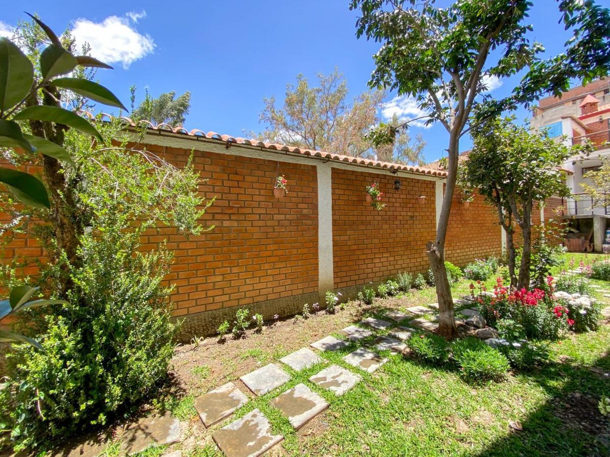 Hostel Tupac Huaraz Exterior foto