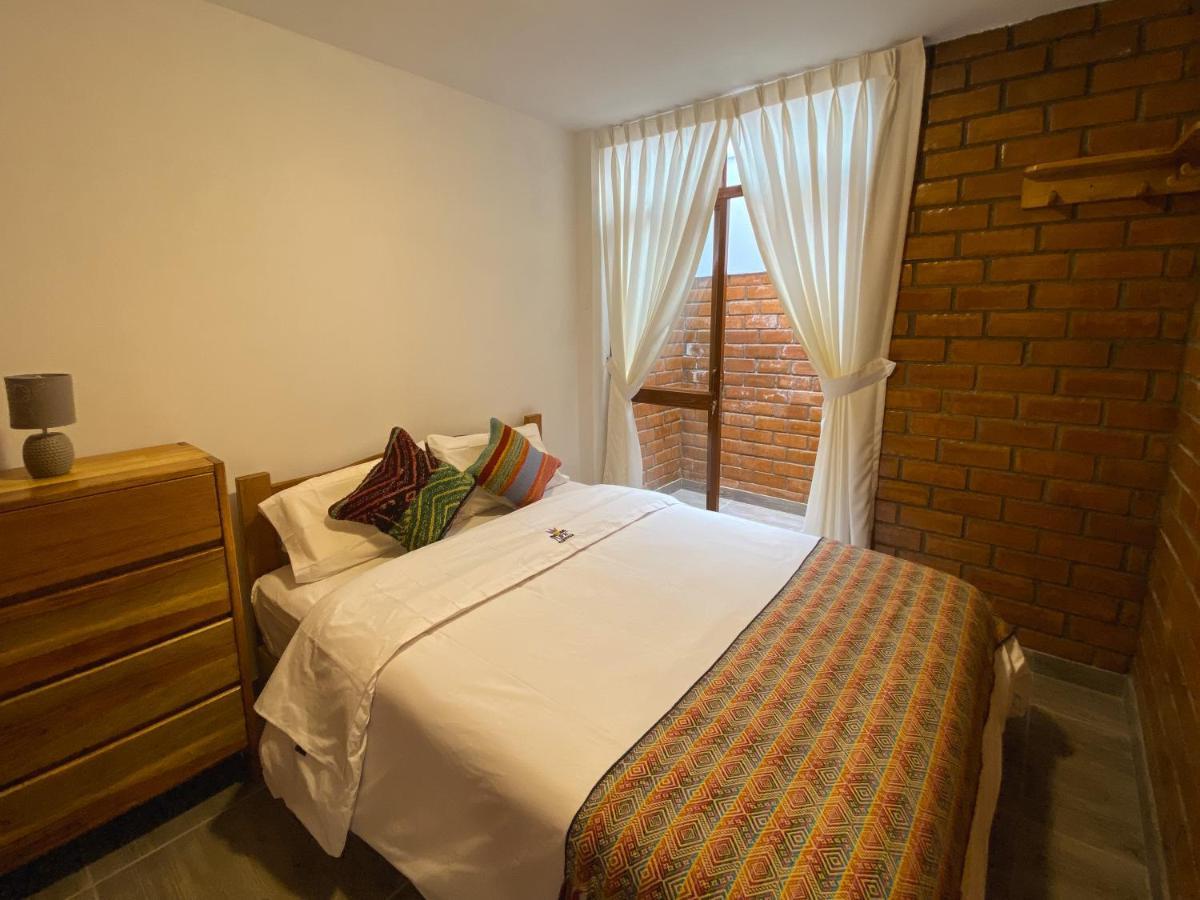 Hostel Tupac Huaraz Exterior foto